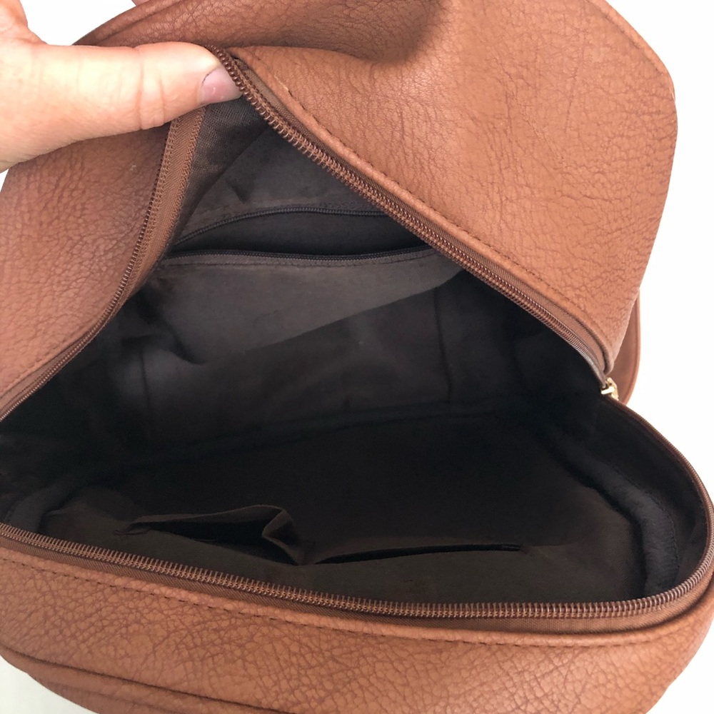 Fashion Backpack | Detailed Camel Vegan Leather - Picture 10 of 16